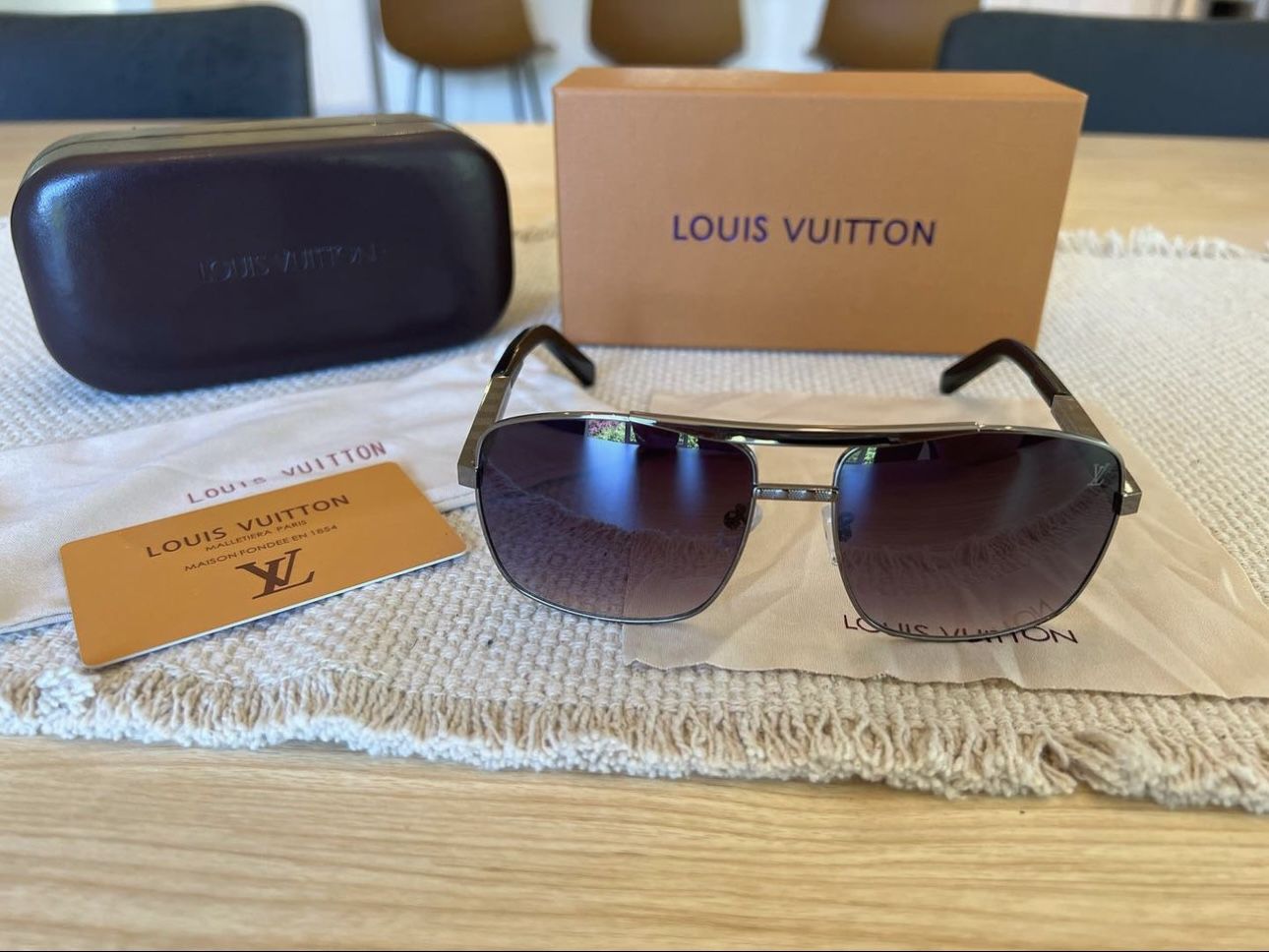 Authentic Louis Vuitton Attitude Sunglasses