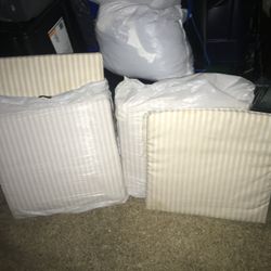 Lnew Set of eight exterior chair cushions offer only $35