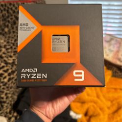 AMD Ryzenâ„¢ 9 7950X3D 16-Core, 32-Thread Desktop Processor