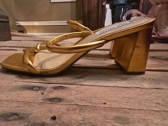 LADIES sz 8 Steve Madden shoes