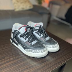 Jordan Retro 3 “cement”