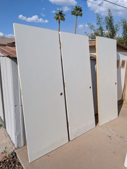 3 Doors