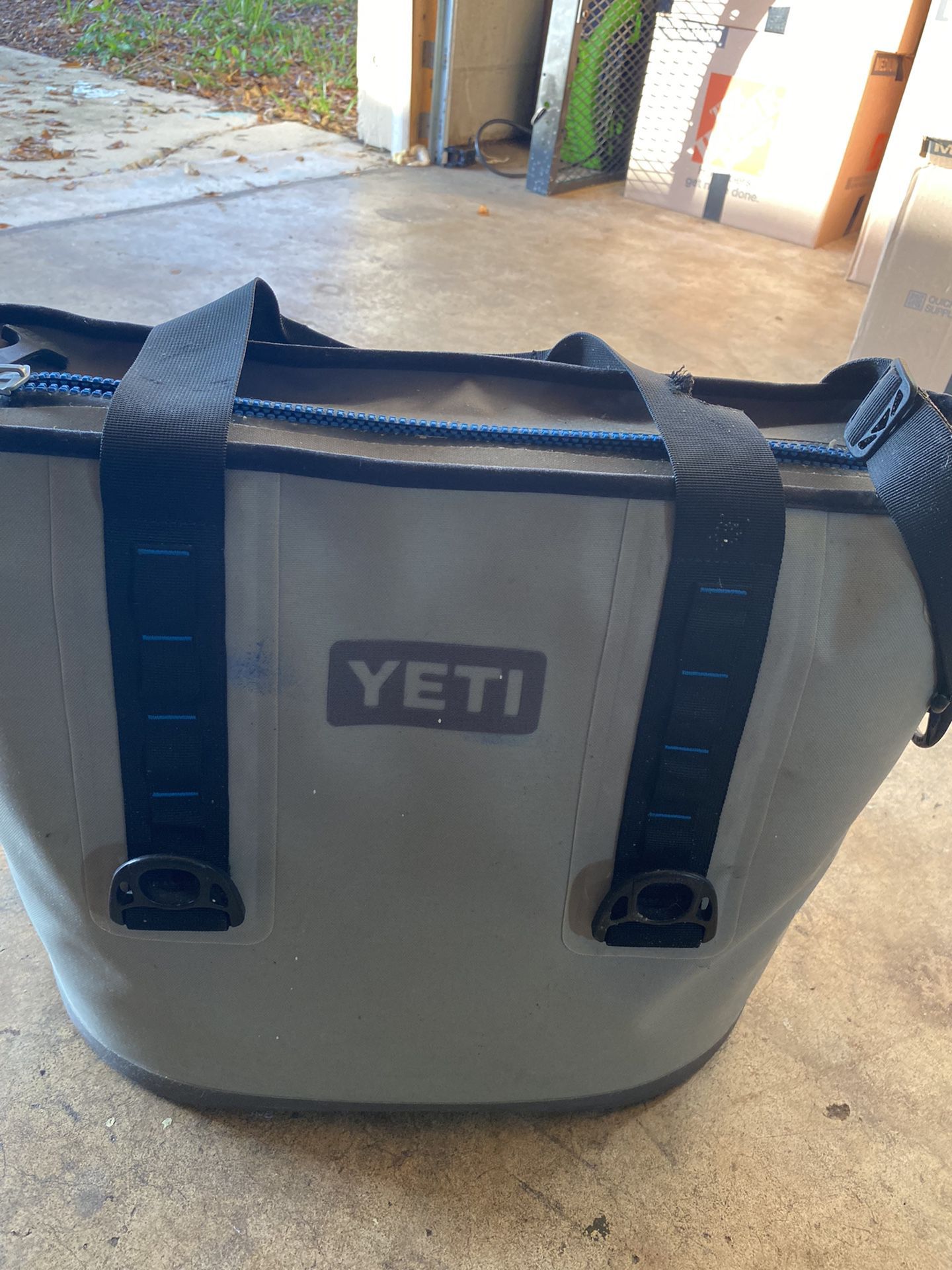 Yeti Bag Cooler