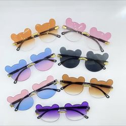 CHILDREN’S OMBRÉ TWO TONED SUNGLASSES