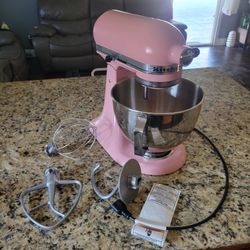 KitchenAid Mixer New