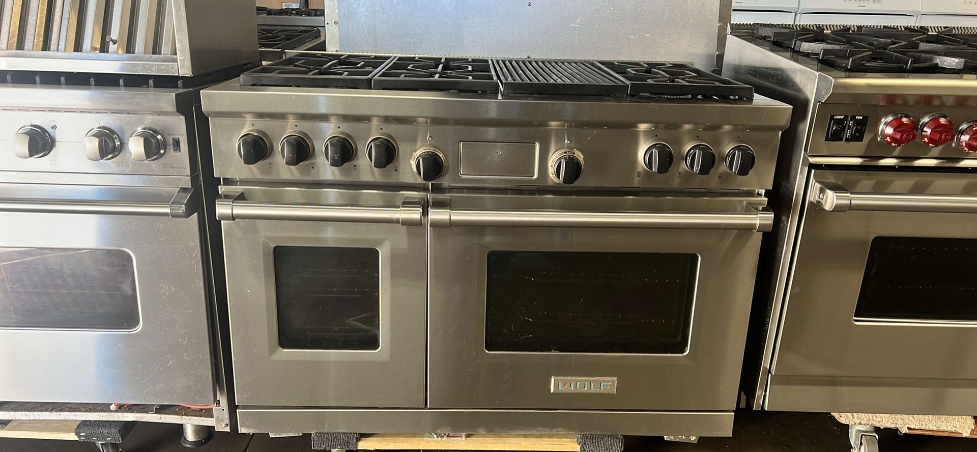 Wolf 48”Wide Dual Fuel Range Stove In Stainless Steel 