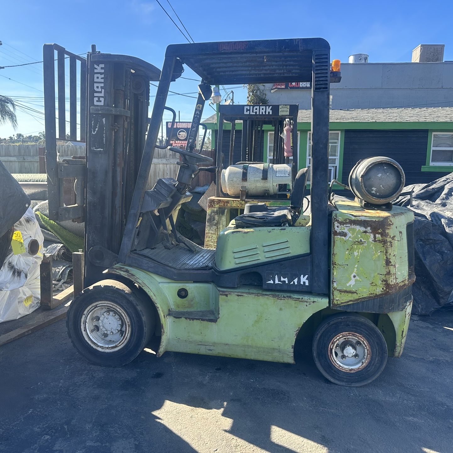 Forklift