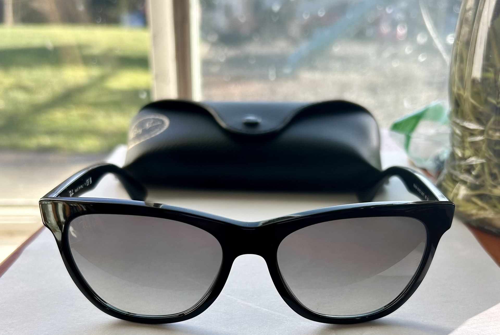 Ray Bans Rd306 Ray Bans Black Glossy for Sale in Independence, OR - OfferUp