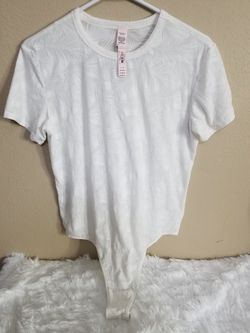 VS bodysuit size L