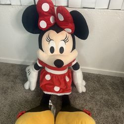 Large Minnie Mouse Plush