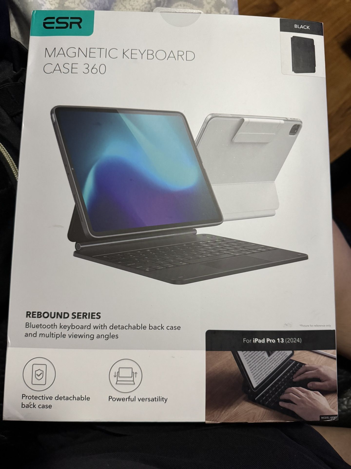 ESR magnetic keyboard for Ipad Pro 13 M4