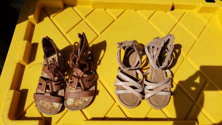 Girls sandals