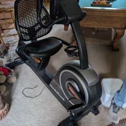 NordicTrack elite 5.4 recombinant bike (Credit Cards Accepted)