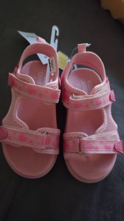 Oshkosh pink sandals