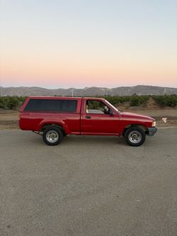 1990 Toyota pickup