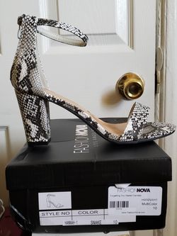 Fashion Nova Heels (NEW)