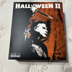 Mezco One:12 Halloween II