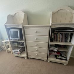 Ashley Bedroom Set- 3 Pieces