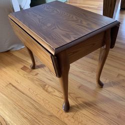 Solid oak coffee or end table