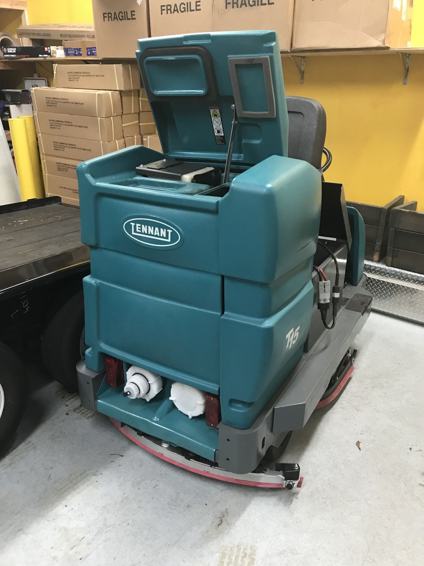 TENNANT T15 (Electric/Battery) Rider Scrubber for Sale in Fort