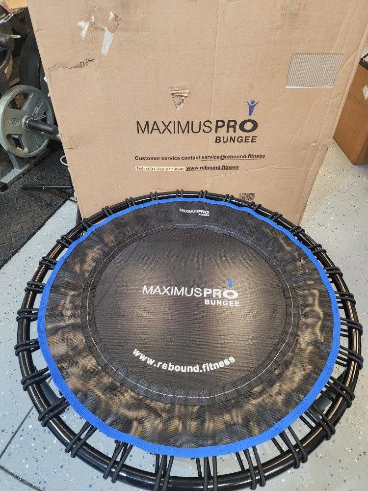 Maximus Pro Bungee Rebounder Trampoline