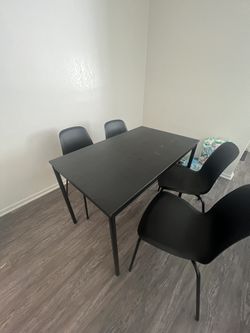 Dining set
