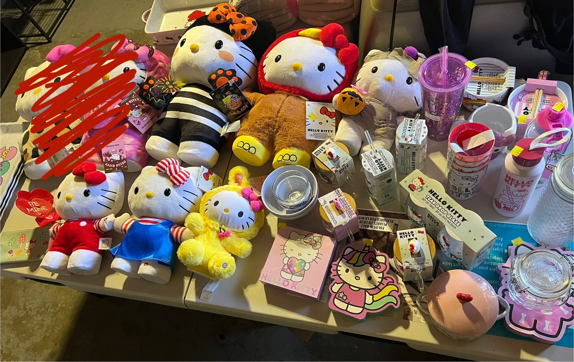 Hello Kitty Items