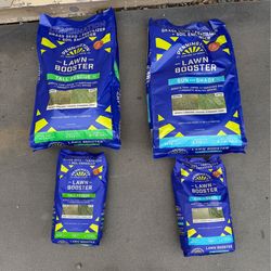Grass seed with fertilizer lawn booster