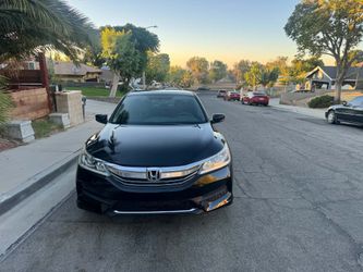 2017 HONDA ACCORD