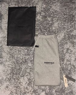 Essential sweatpants
