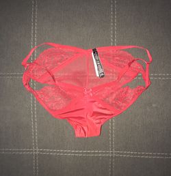 New panties cheeky Victoria Secret Large red satin stretchy lace