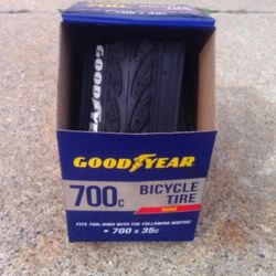 New GOODYEAR 700c 700 x 35c ROAD BICYCLE TIRE BLACK
