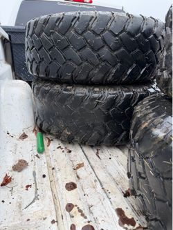 UTV tires