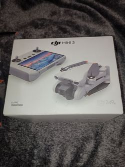 DJI Mini 3 Drone with Screen Controller (Like New)