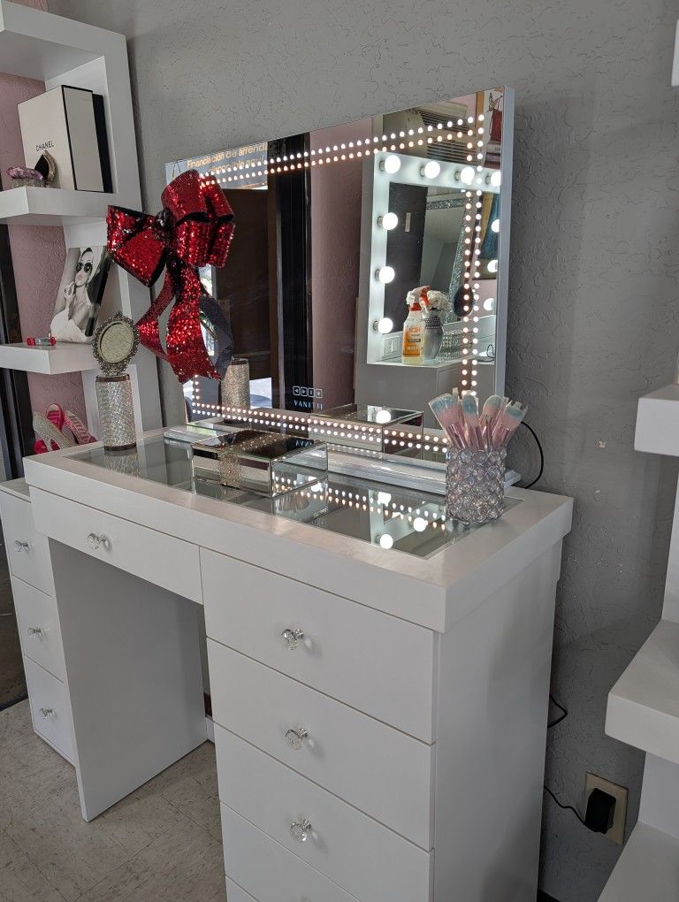 Vanity with Bluetooth