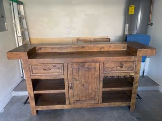 Bar and 4 matching chairs