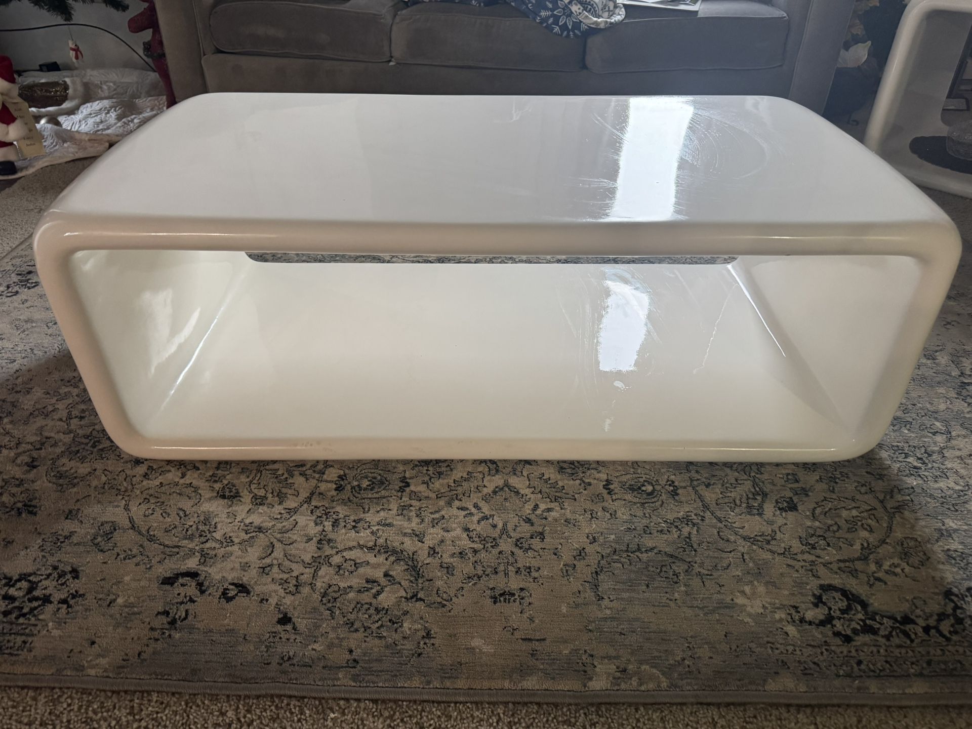 Coffee Table And Side Table 