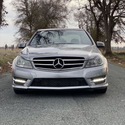 Mercedes-Benz 2012 C250