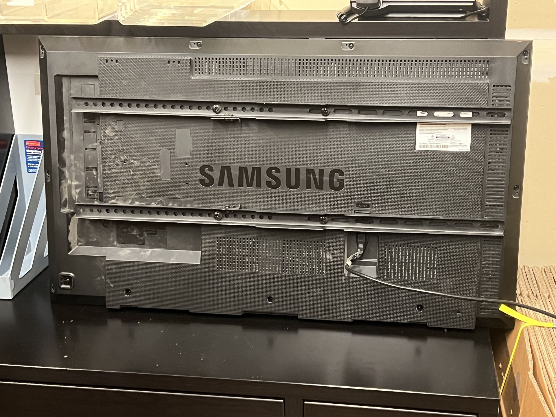 Samsung 46 Inch TV