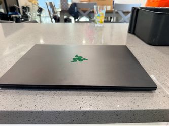 Razer blade 16 AMD ryzen 9