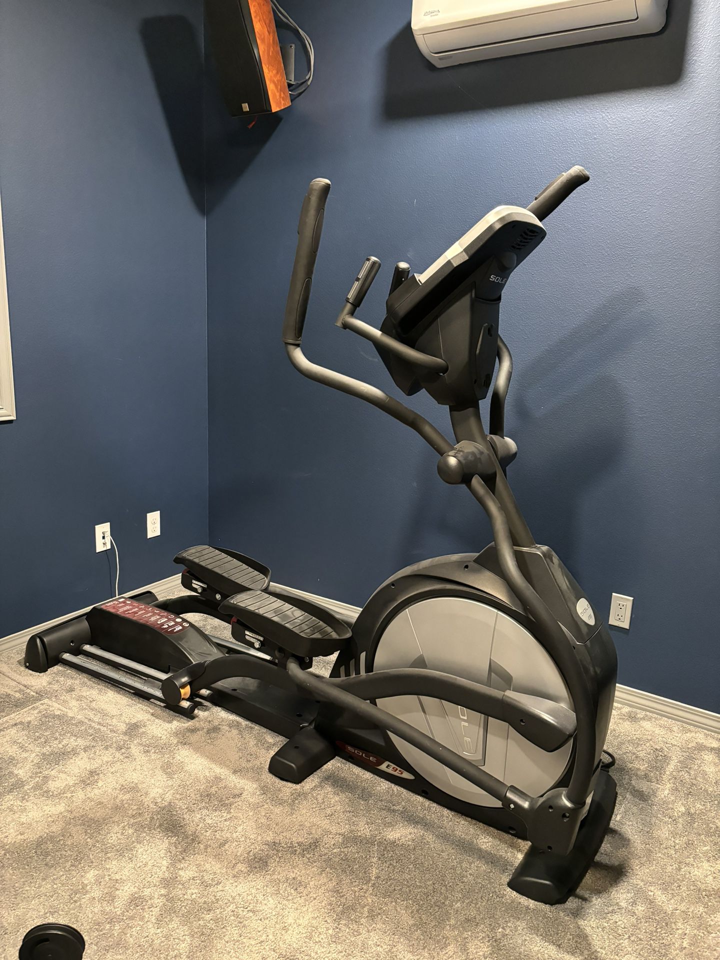 Sole E95 Elliptical Home Gym Exercise Treadmill Machine 
