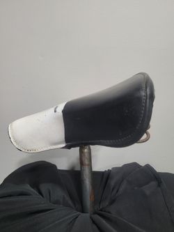 Vintage 70's Bicycle Seat