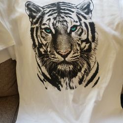 T-shirt Size 2XL