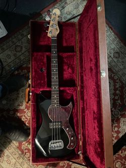 G&L Tribute Fallout Short Scale Bass - Discontinued