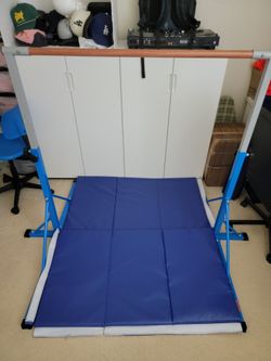Gymnastic Bar