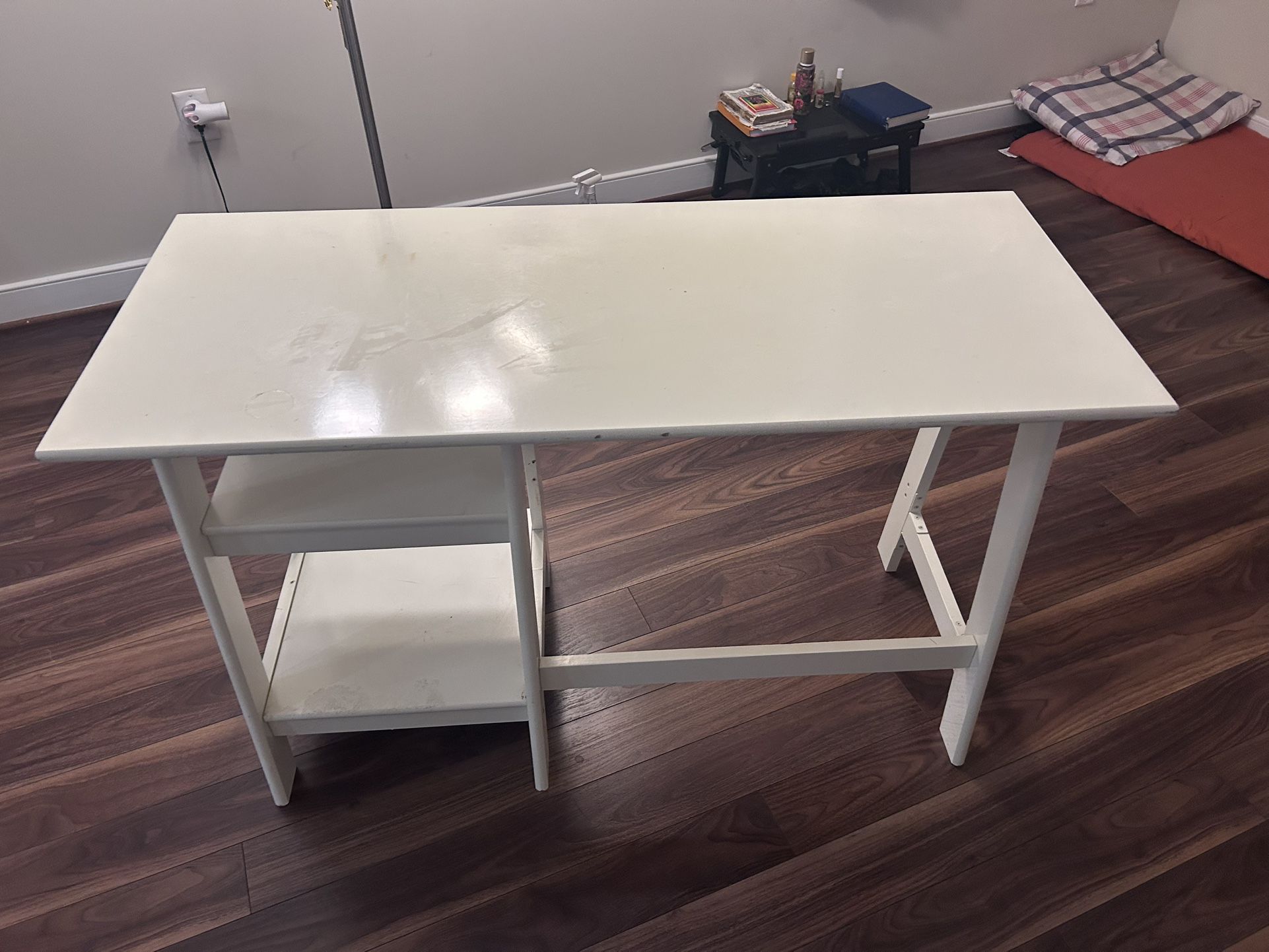 White Desk