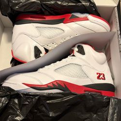 Jordan 5 Fire Red 2025 Black Tongue