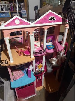 4ft tall Barbie doll house with elevator