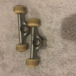 Independent Trucks With Spit Fire Wheels