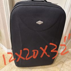 Large Luggage Black, Pick Up By UCSD 